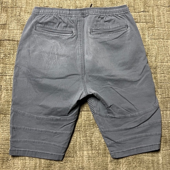 Men’s Carbon Flex Shorts - Picture 2 of 5